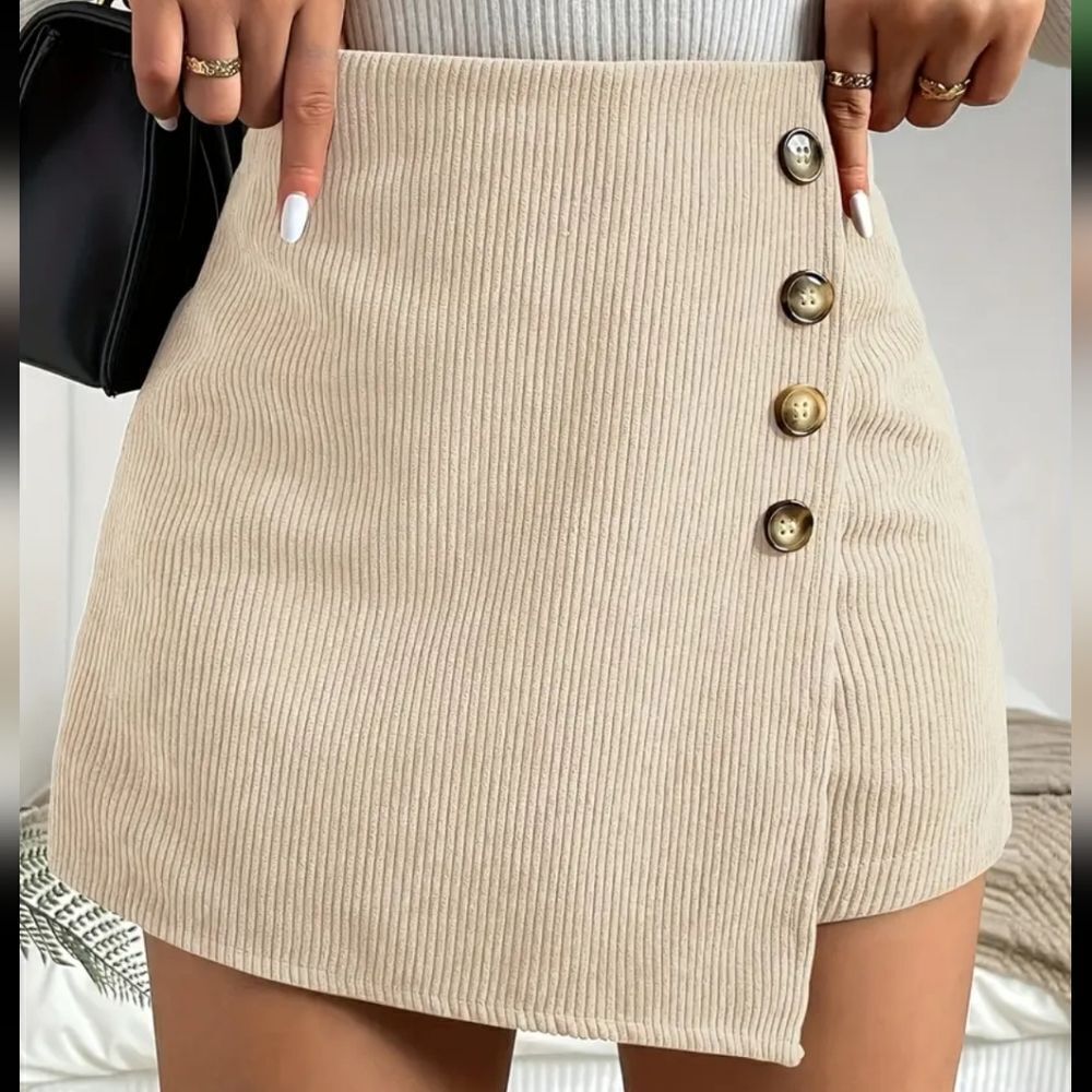 Ladies Asymmetrical Beige High waisted Skort sz X-large - Picture 2 of 6